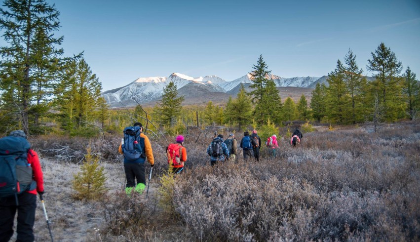 秘境フブスグル湖とムンフ・サルダグ山登頂 9日間