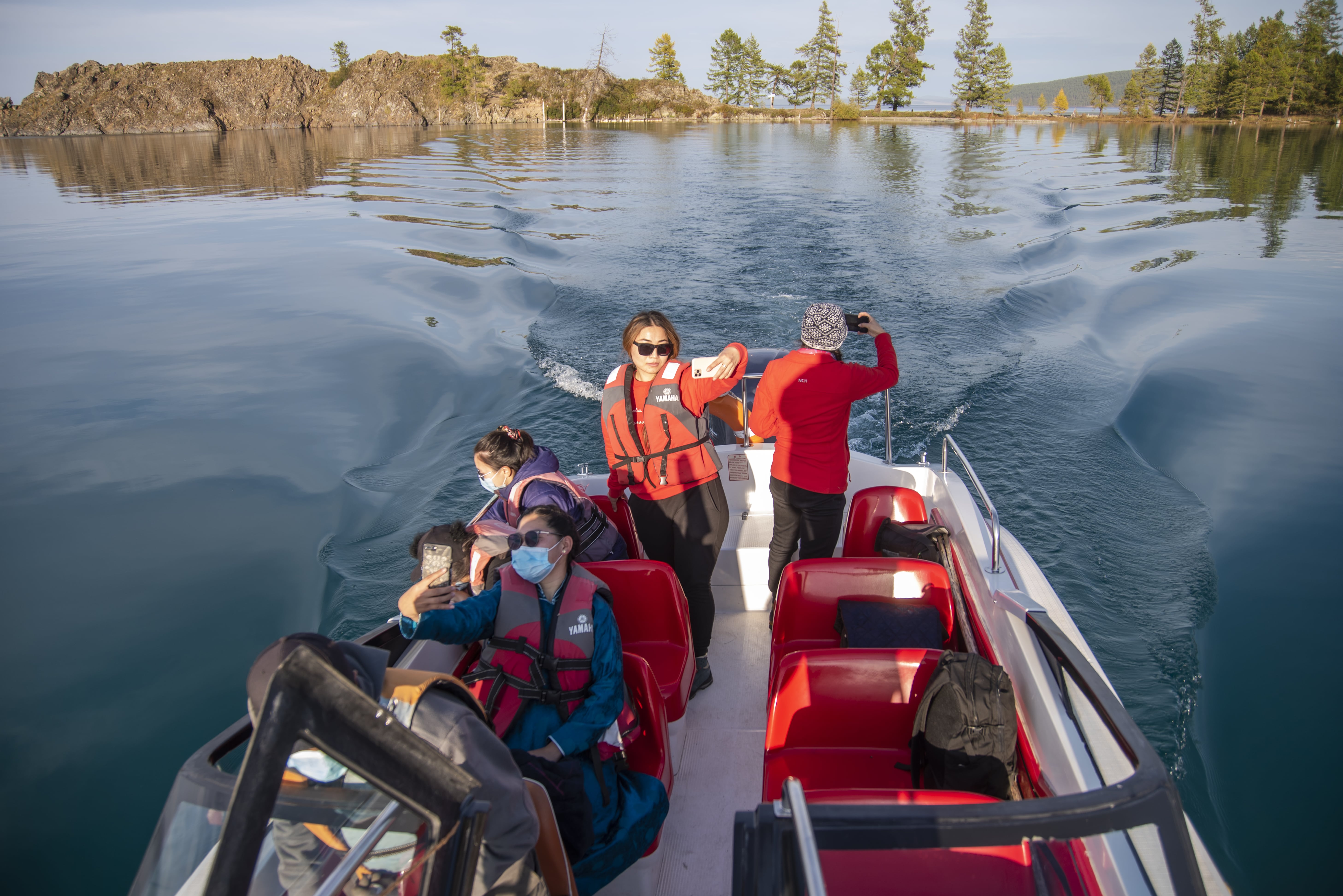 秘境フブスグル湖とムンフ・サルダグ山登頂 9日間