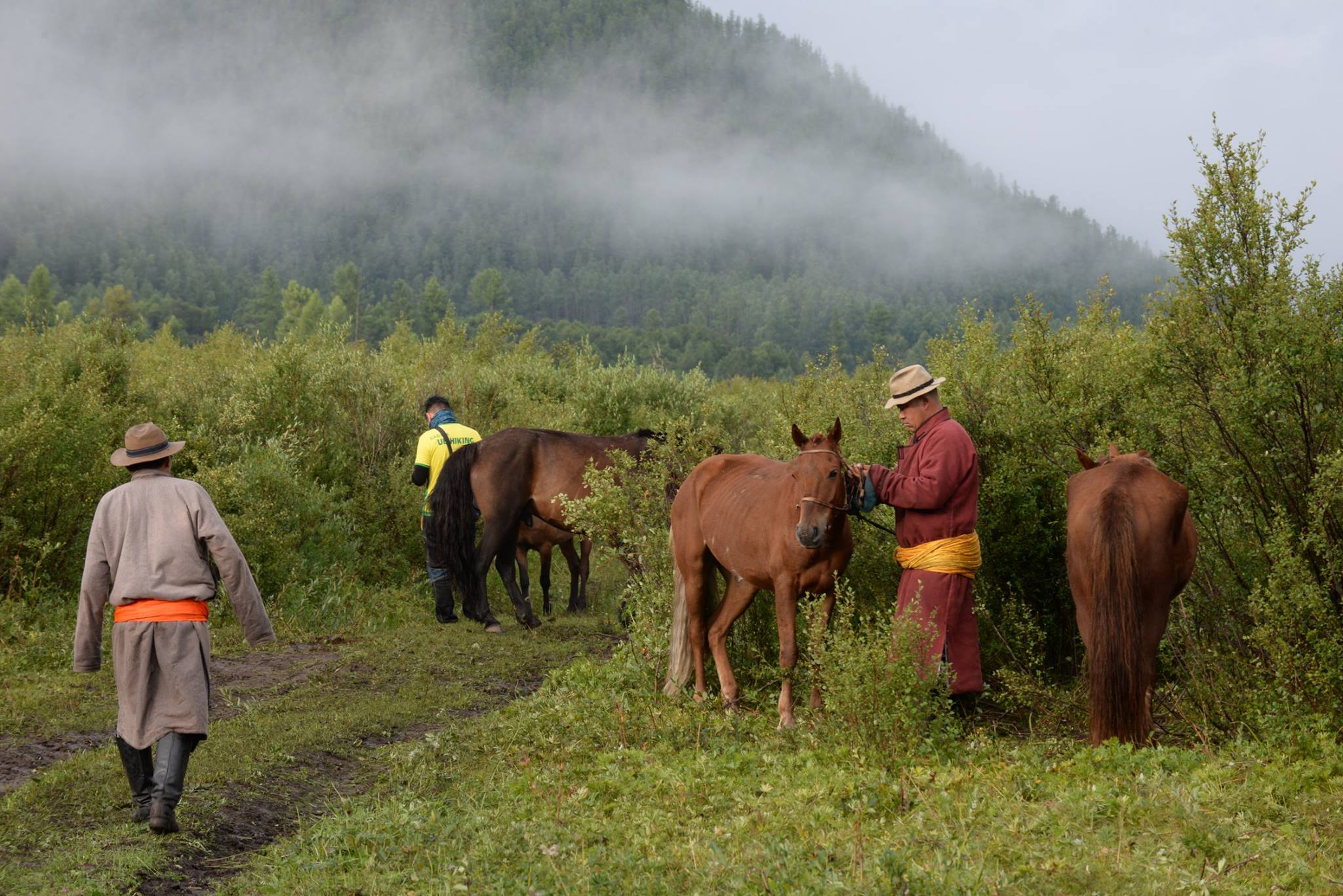 フブスグル湖ツアー 6日間