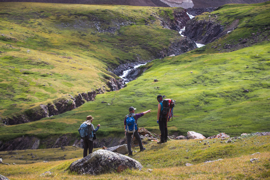 Climbing Mount Khüiten: Altai Tavan Bogd National Park Trek