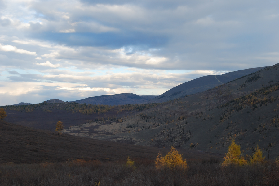 Mt. Asralt Khairkhan: The Taiga Summit & Horseback Expedition