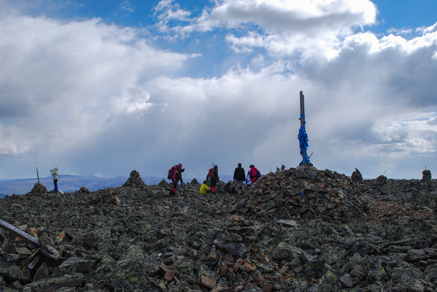 Mt. Asralt Khairkhan: The Taiga Summit & Horseback Expedition