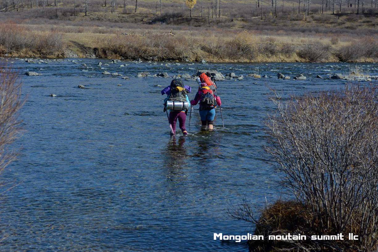 The Hidden Mirror: Khagiin Khar Nuur Expedition