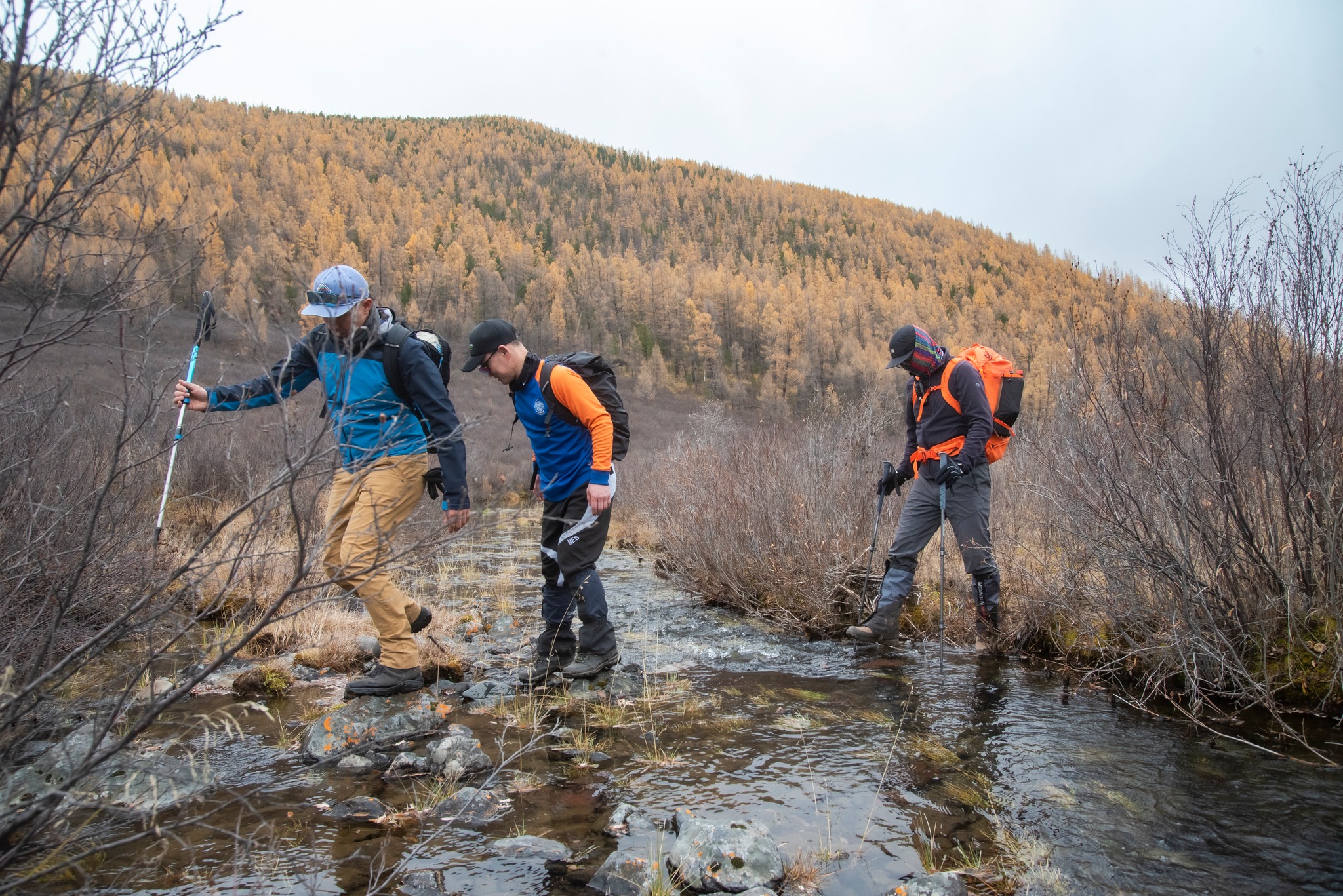 The Hidden Mirror: Khagiin Khar Nuur Expedition
