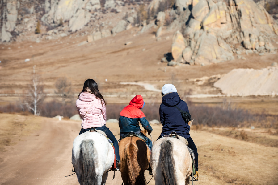 Mongolia Nomadic Experience & Karakorum Tour (4 Days)