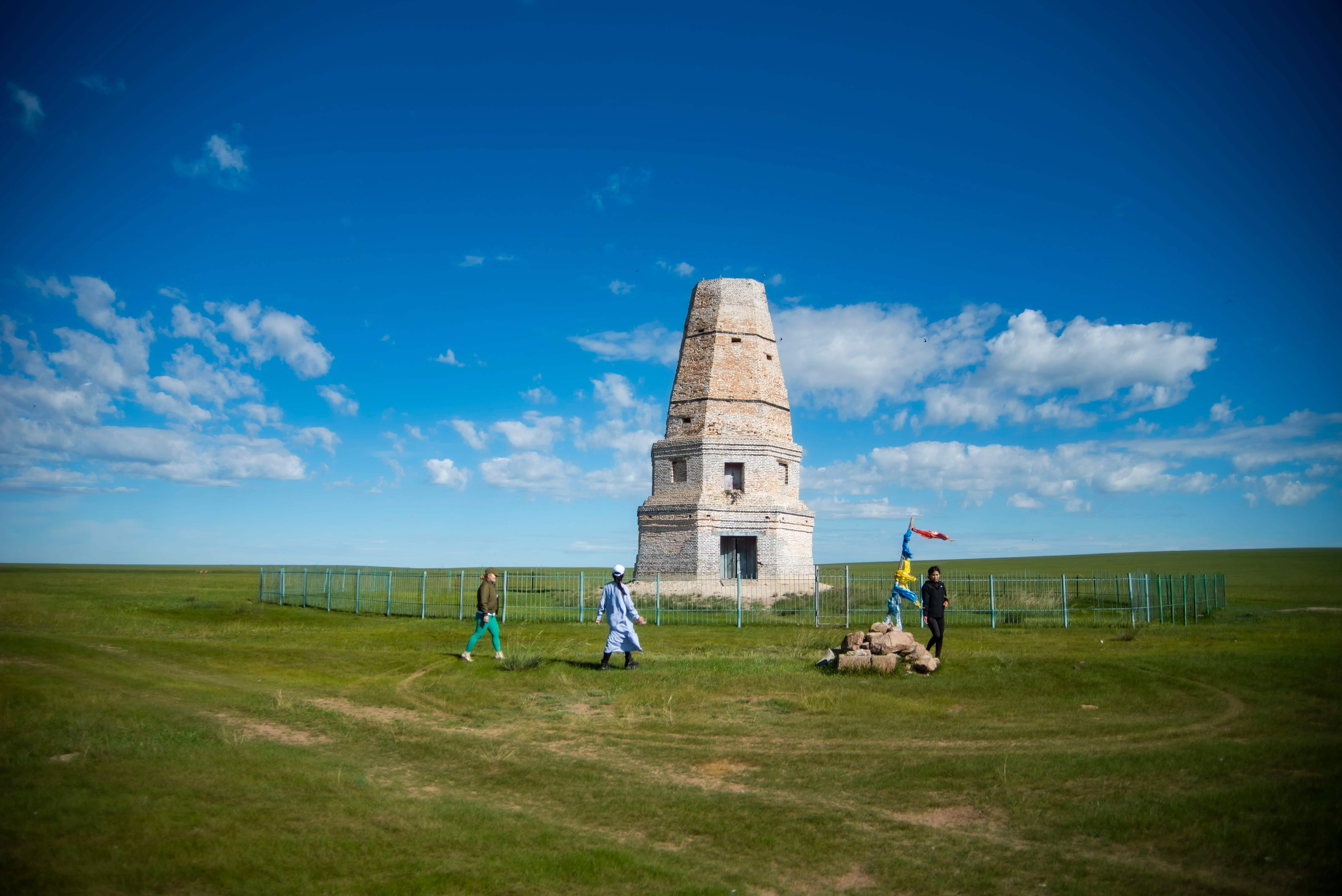 8-Day Mongolia Stargazing & Steppe Expedition (7 Nights)